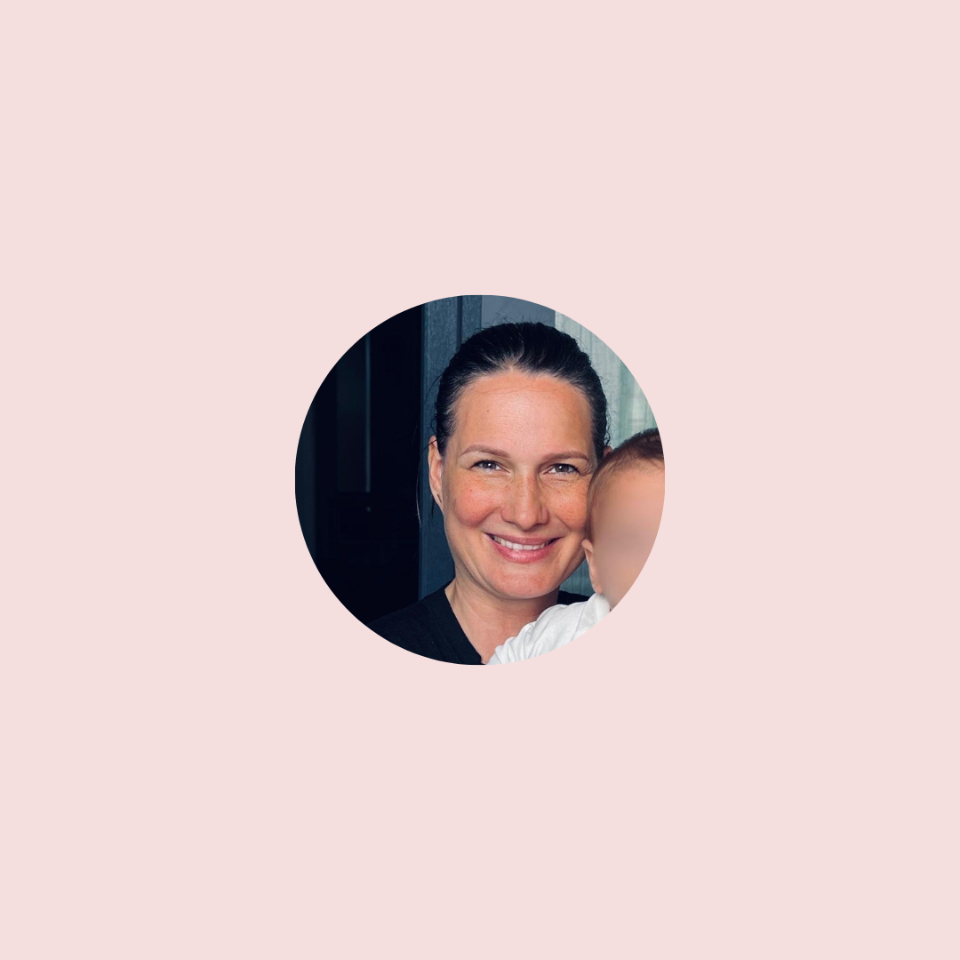 Ich kann als Doula Mom for Moms von Herzen empfehlen, denn die individuelle Beratung und hilfreichen Produkte für Wochenbett und Stillzeit sind gold Wert