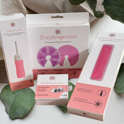 Das komplett Set von Mom for Moms bietet alles notwendige für die Wochenbett und Stillzeit
